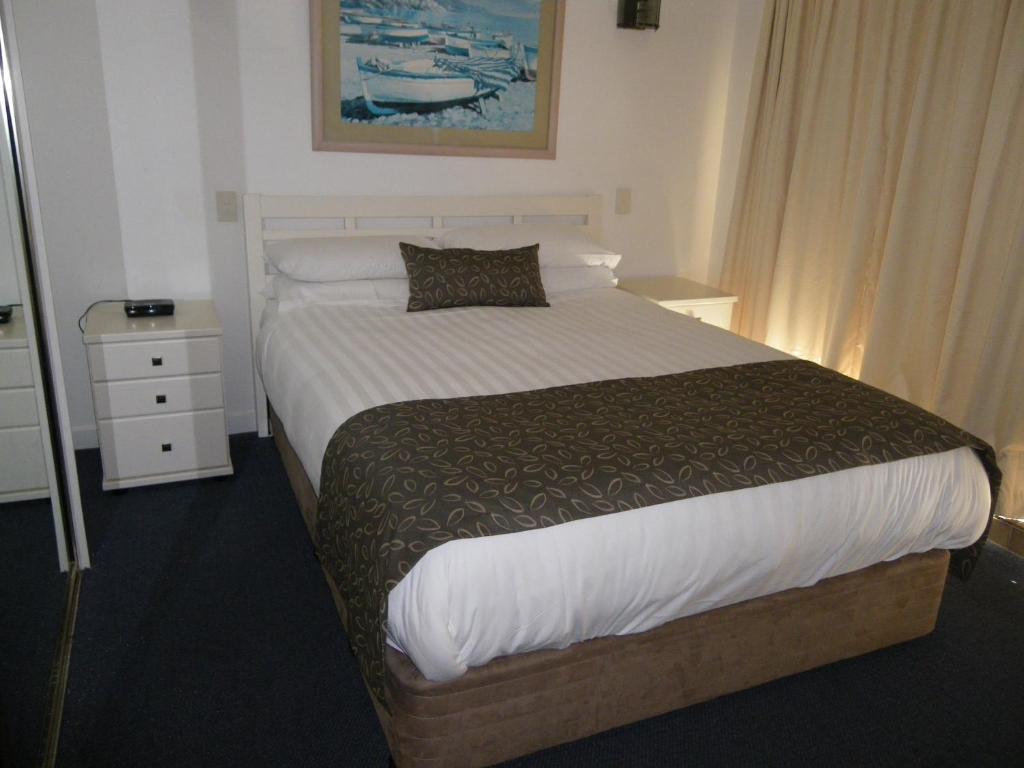 Pacific Surf Absolute Beachfront Apartments Gold Coast Zimmer foto